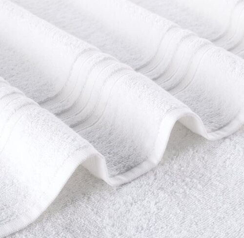 Hotel quality white bath towels